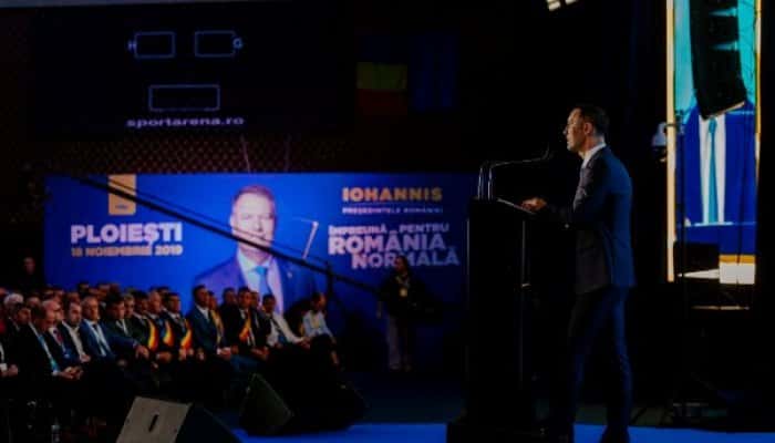 Iulian Dumitrescu, candidatul PNL la președinția Consiliului Județean Prahova, s-a întâlnit cu Klaus Iohannis, pentru stabilirea strategiei în vederea declanșării alegerilor anticipate