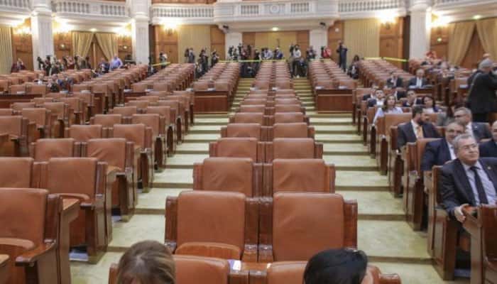 Votul din Parlament pentru Guvernul Orban 2 e programat azi, cu şanse mari de amânare din lipsă de cvorum