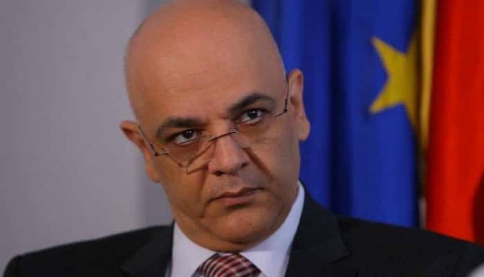 Mesajul lui Raed Arafat pentru cei cred în conspirații și neagă pandemia: &quot;Regretul vine prea târziu şi cu costuri care pot fi foarte mari&quot;