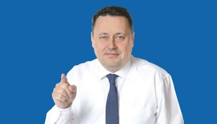 Andrei Volosevici somează Primăria Ploieşti să prezinte public repartizarea banilor încasaţi din litigiul cu Telekom