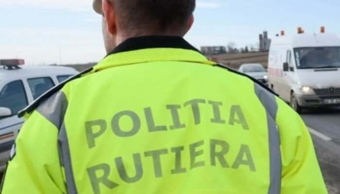 Un polițist de la Rutieră a refuzat o mită de 1.000 de euro