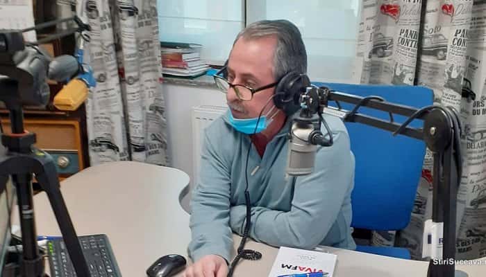 Cornel Bumbu, realizator de emisini la postul de radio Viva FM, a murit răpus de Covid-19 