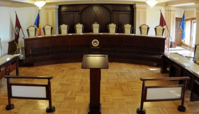 Curtea Constituţională discută astăzi sesizările ICCJ şi Avocatului Poporului privind impozitarea pensiilor speciale