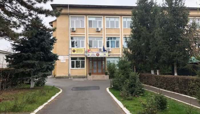 Încă un liceu din Ploiești a trecut în Scenariul 3, din cauza apariției cazurilor de Covid