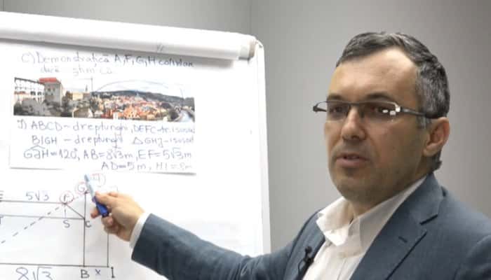 Directorul unuia dintre cele mai mari colegii din Ploieşti candidează pentru un post de senator