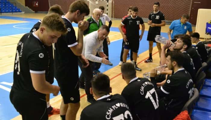 Campionatul Diviziei A debutează la Turda şi Cluj