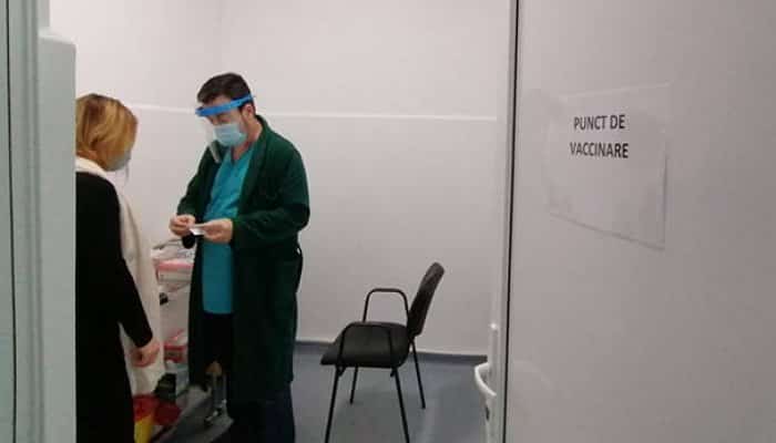 180 de noi cabinete, în România, pentru administrarea vaccinului AstraZeneca. Unde vor funcționa centrele din Prahova