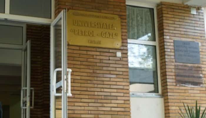 UPG Ploiești va continua să organizeze cursurile exclusiv on-line, până la jumătatea lunii aprilie. Seminarele și examenele vor avea loc în universitate