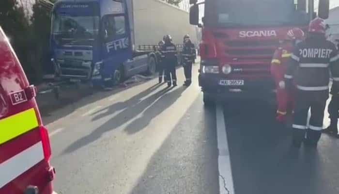 Accident cumplit pe DN 71. O copilă de 11 ani a fost lovită mortal de un TIR