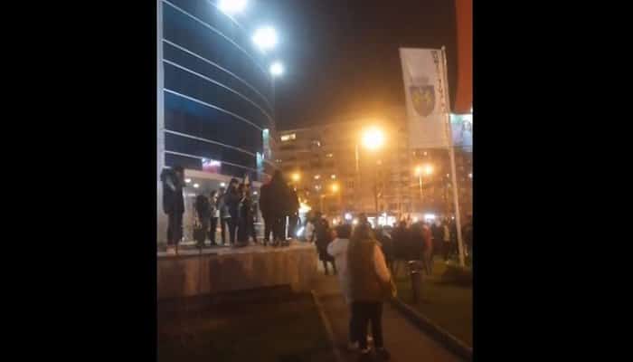 Protestele anti-restricții au continuat și la Ploiești. IJJ Prahova: Important este că acțiunea s-a desfășurat pașnic. Au fost aplicate două sancțiuni