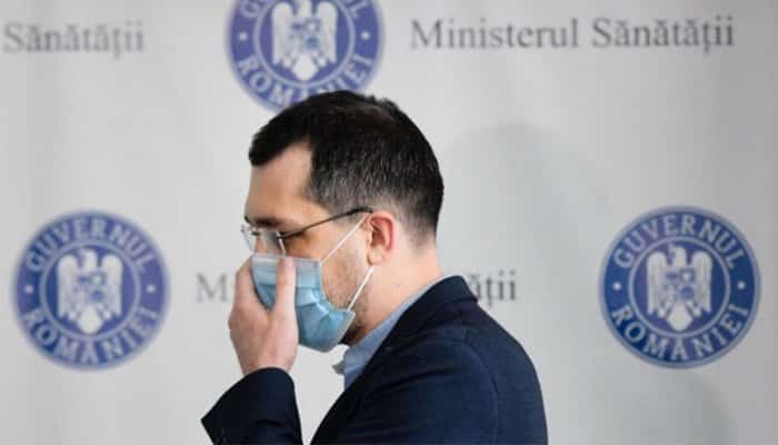 Vlad Voiculescu și secretarul de stat care a semnat noile criterii de carantinare, revocați din funcții. Dan Barna va asigura interimatul la Sănătate