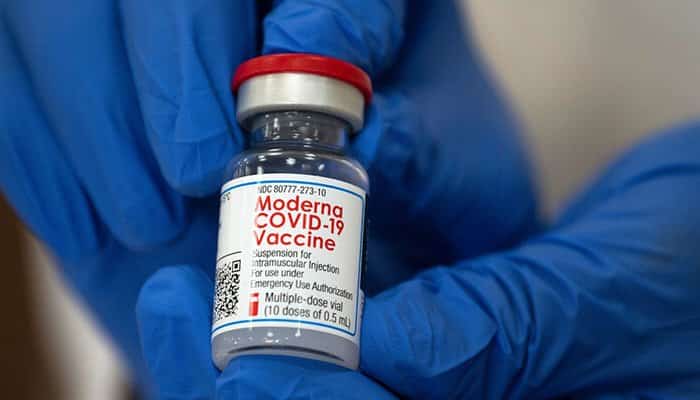 Vaccinul Moderna a fost aprobat pentru grupa de varsta 12-17 ani