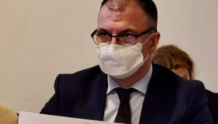 Proiectul privitor la Certificatul COVID pentru libera circulație, la comisia pentru drepturile omului. Mircea Roșca: “Drepturile fundamentale garantate de Constituție nu pot fi încălcate”