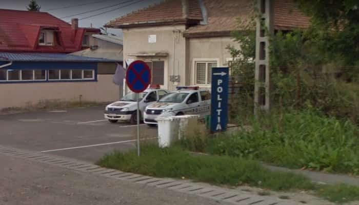 Jucării și haine furate din curtea blocului, la Valea Călugărească. Făptașul este din Rachieri