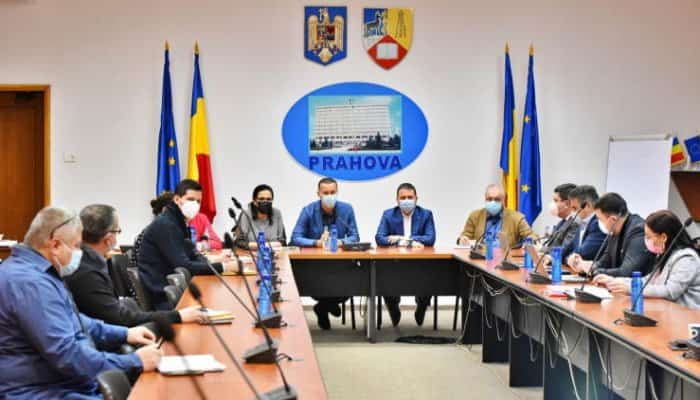 Dezbatere între Consiliul Judeţean şi CNAIR privind proiectele de infrastructură de pe Valea Prahovei