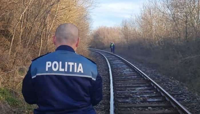 Tânâr de 35 de ani lovit mortal de tren, în zona Câmpina