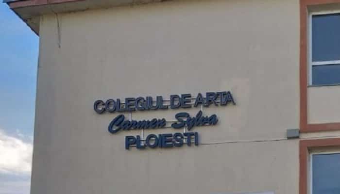 Colegiul de Artă &quot;Carmen Sylva&quot; trece în on-line, din cauza numărului de îmbolnăviri în rândul cadrelor didactice