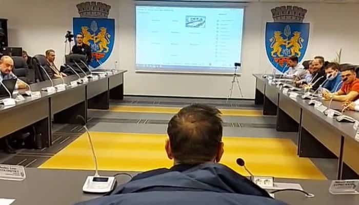 VIDEO | Autorităţile din Ploieşti îi cer Consiliului Judeţean să contribuie la plăţile solicitate de Veolia Energie