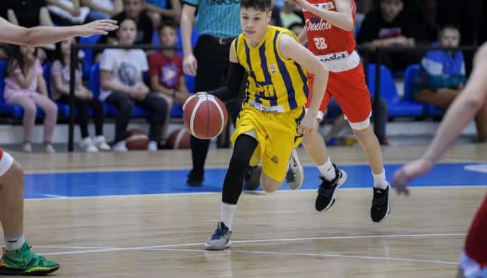 Echipa de baschet U13 a CSM Ploiești a păstrat titlul de campioană