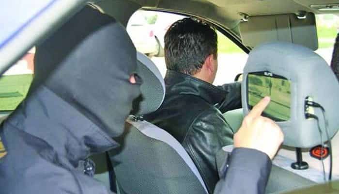 Ireal! Maşină de filaj a BCCO, săltată de Poliţia Locală în timpul unui flagrant