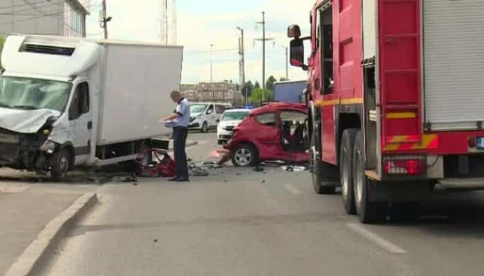 Un tânăr băut și fără permis a produs un grav accident în Târgoviște