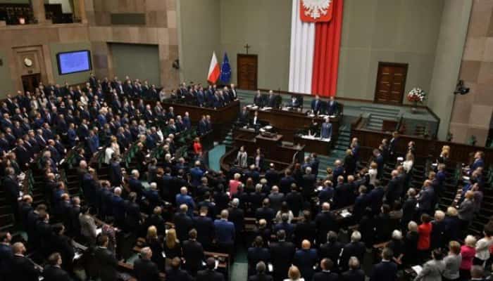 Polonia cere un al șaptelea pachet de sancţiuni impuse faţă de Rusia