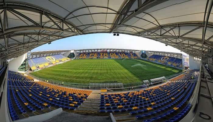 stadion ilie oana petrolul csm