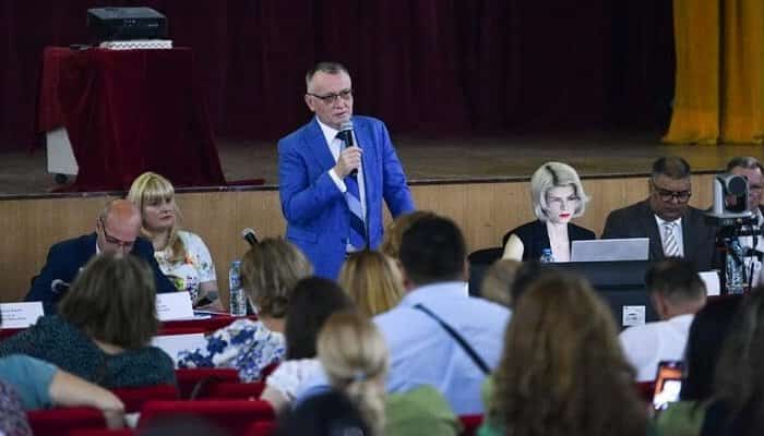 admitere dezbatere ministerul educatiei