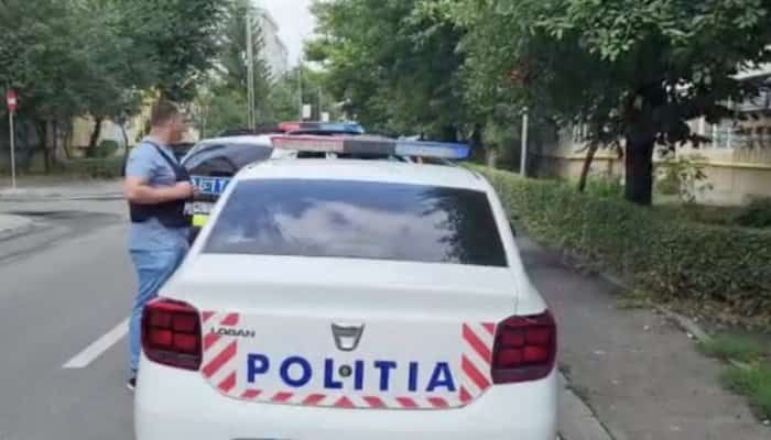 Un băiat de 15 ani și-a înjunghiat fratele în timp ce erau drogați