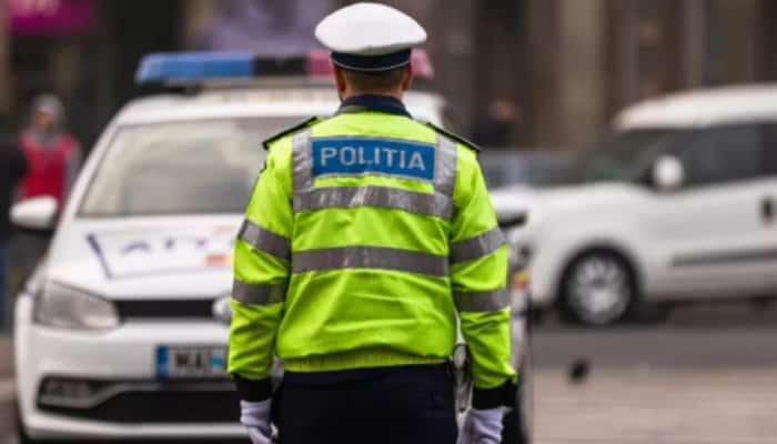 Polițist reținut pentru că falsifica amenzi 