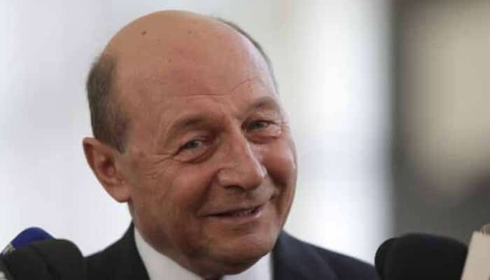 Traian Băsescu renunţă să mai ceară în instanţă revizuirea deciziei de colaborator al fostei Securităţi comuniste