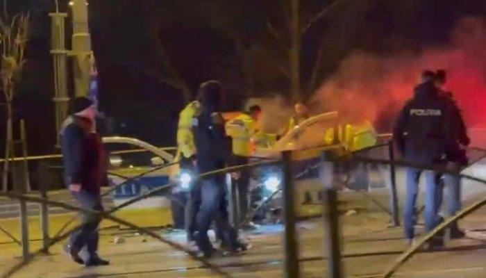 Maşină de Poliţie implicată într-un accident, după o urmărire pe străzile din Bucureşti