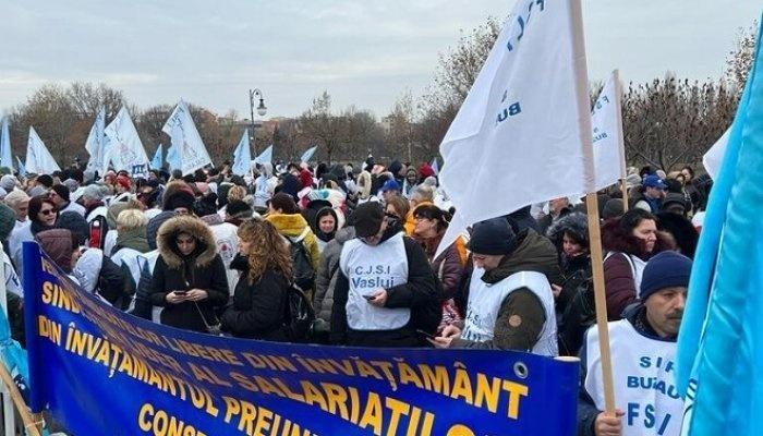 proteste învățământ