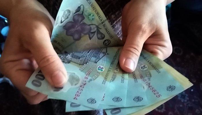 Guvernul a plătit într-un an de cazare a refugiaţilor ucraineni 750 milioane lei. Banii au ajuns la persoane fizice şi firme din România