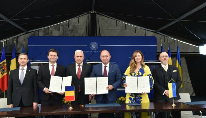 Declaraţie comună semnată de România, Ucraina și R. Moldova. Angajament pentru integritatea teritorială a țărilor vecine