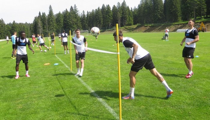 Petrolul, la ora primului test din Slovenia