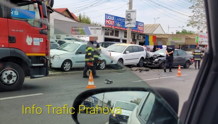 accident ploiești patru mașini