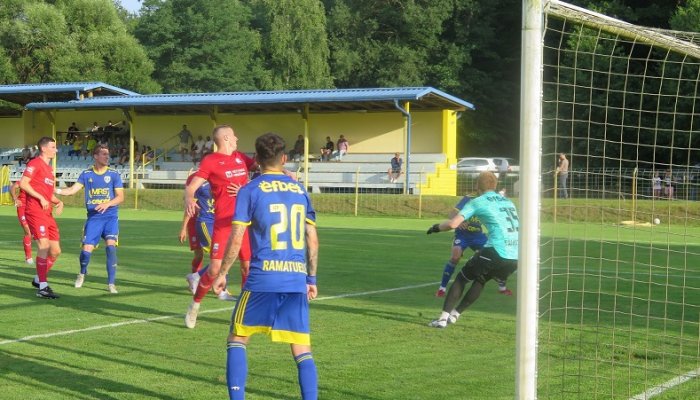 Petrolul debut