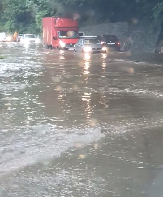 inundatii sinaia