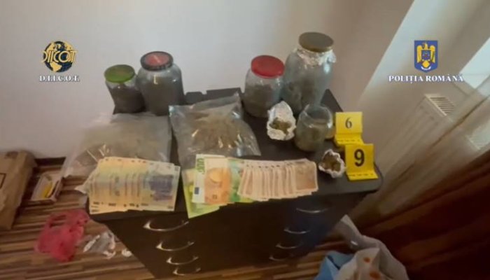 VIDEO 🎦 26 de persoane audiate într-un dosar DIICOT vizând vânzarea de canabis în școli și licee din Târgoviște