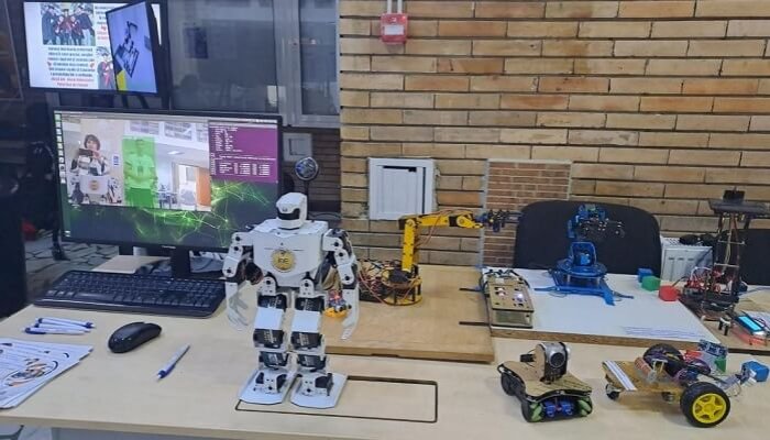 robotika eveniment cnmv upg ploiești