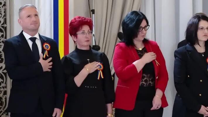 decorații cotroceni ziua națională a româniei