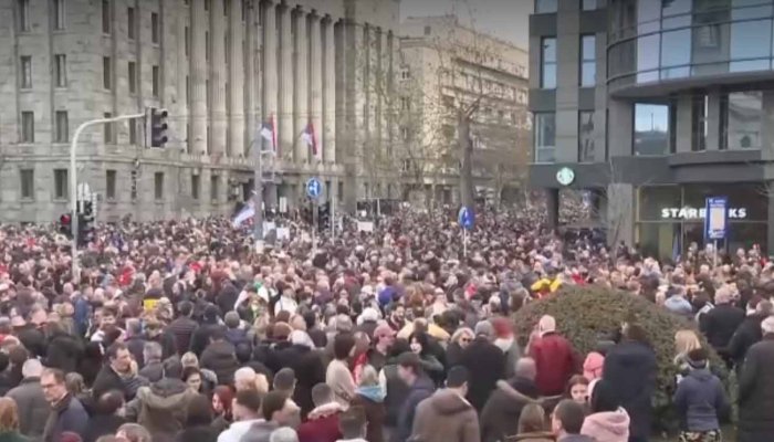 PROTESTE SERBIA