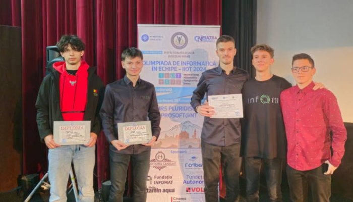 Performanță impresionantă pentru elevii ploieșteni la concursul național de matematică și informatică ProSoft@NT