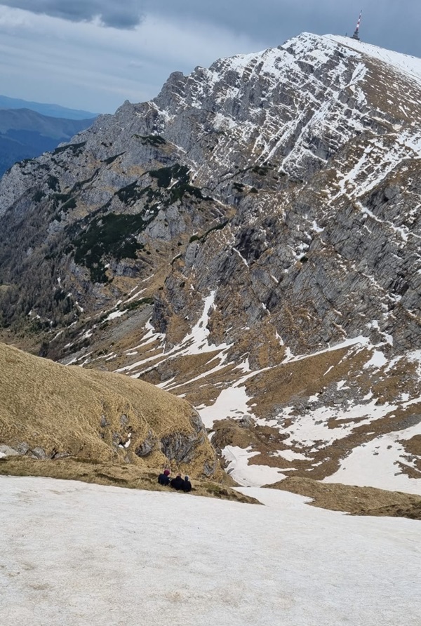 salvamont bucegi valea cerbului