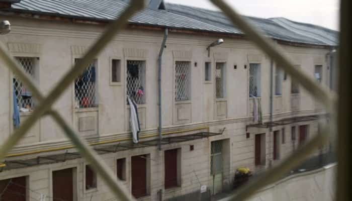 Bătaie în penitenciar, la Ploiești. Un deținut a fost lovit în cap