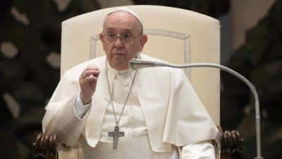 Papa Francisc: ''Războiul revine în Europa în momentul dispariţiei generaţiei care l-a trăit''