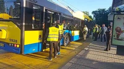 Aproape 300 de călători prinşi fără bilet în mijloacele de transport TCE în ultima săptămână