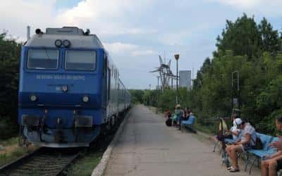 Circulaţia trenurilor e îngreunată între Braşov şi Timişul de Sus, din cauza unei defecţiuni