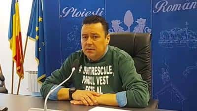 Primarul Volosevici anunţă că va contesta la Prefectură o eventuală hotărâre de cedare a Parcului Municipal Vest